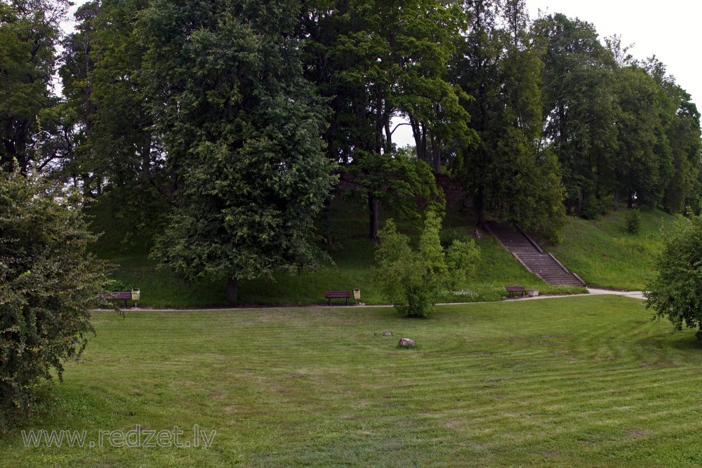 Livonijas ordeņa pilsdrupas, Kandava 