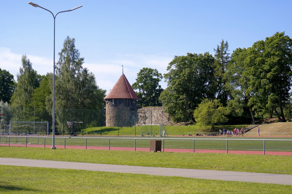 Alūksnes viduslaiku pils Dienvidu tornis