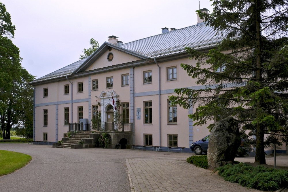 Vilce Manor House