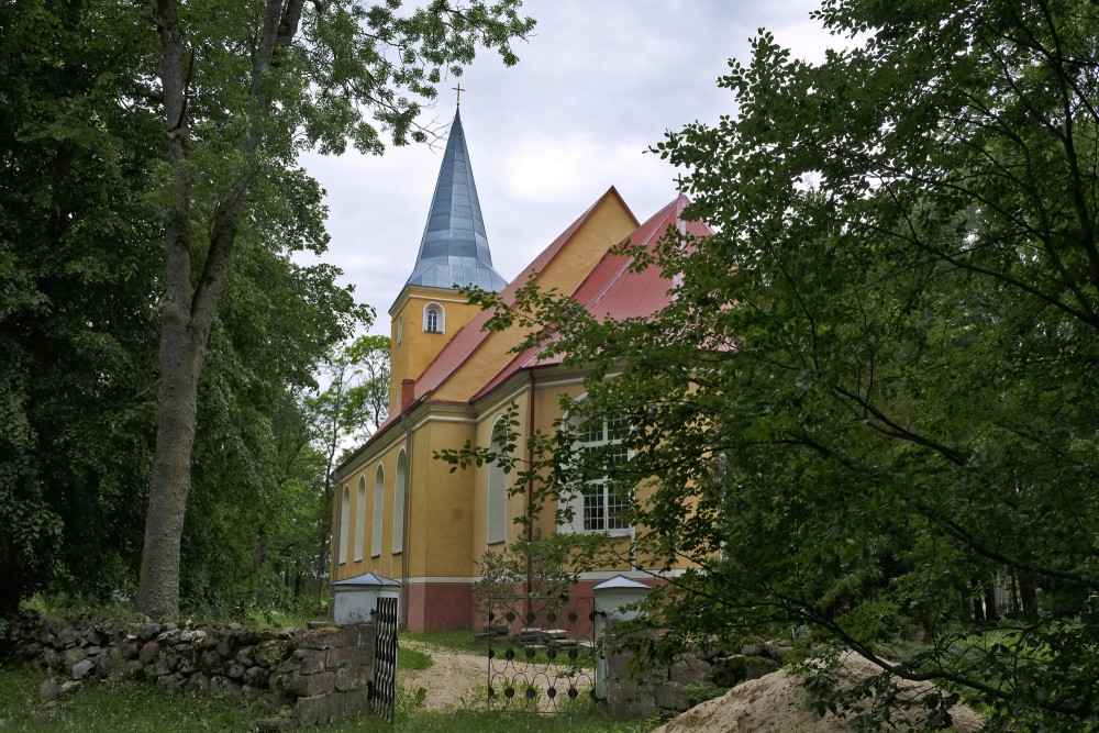 Augstkalnes – Mežmuižas evaņģēliski luteriskā baznīca