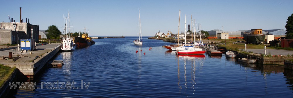 Mērsraga ostas panorāma