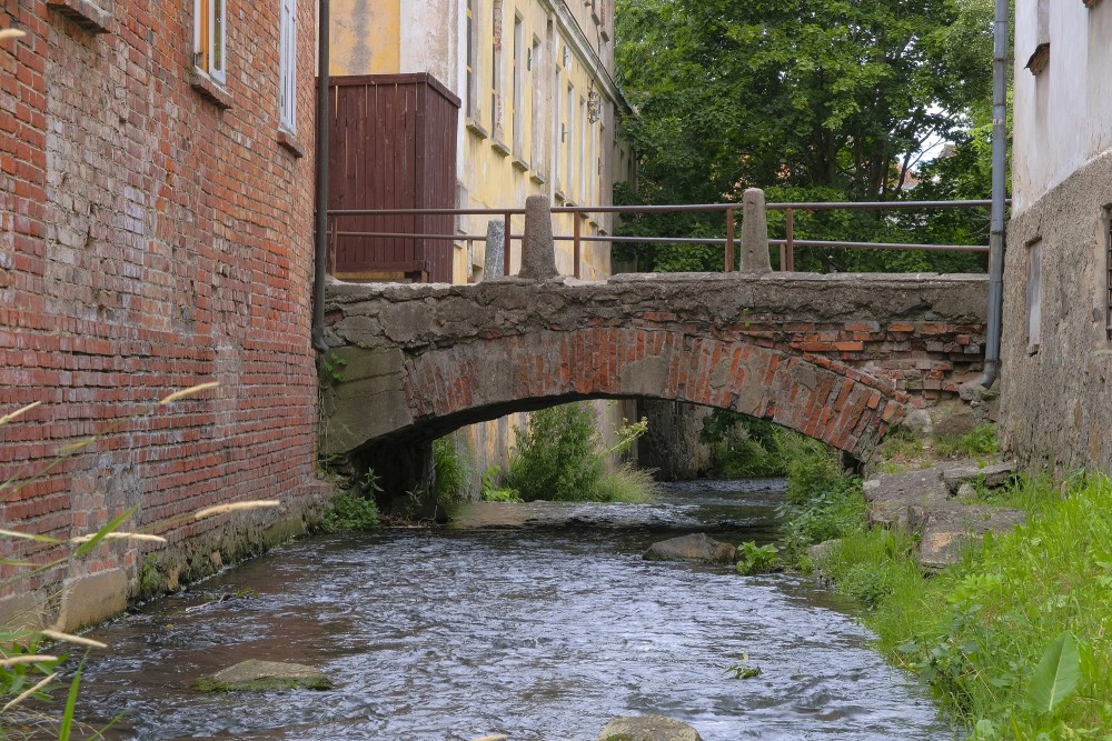 Skolas Street Bridge over Alekšupīte River