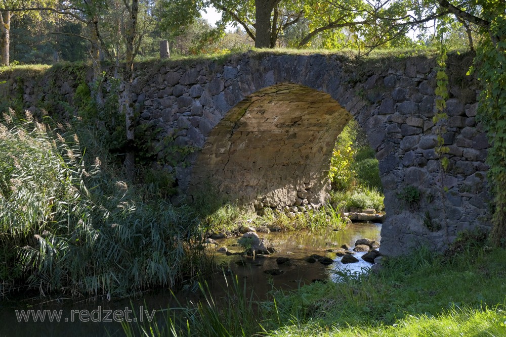 Mūrmuiža Arched Stone Bridge over River Vilce