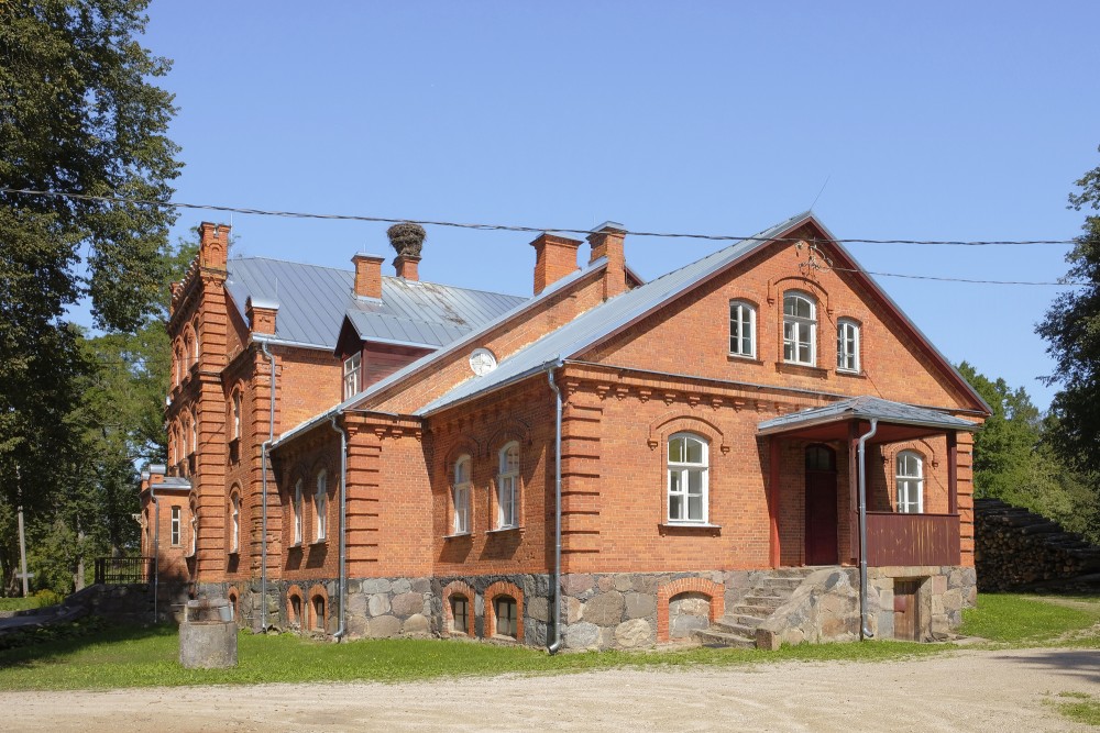 Rikava Manor House