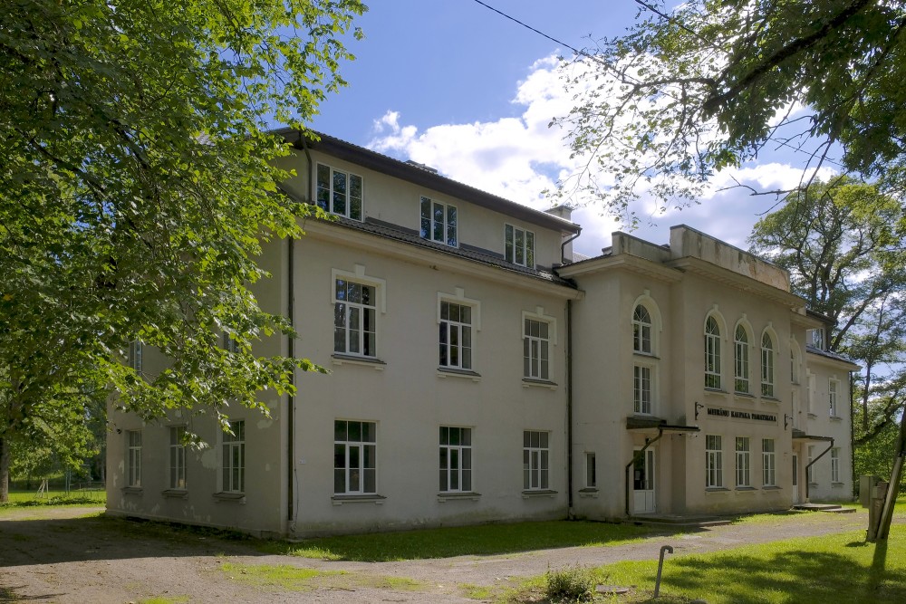 Meirānu muiža