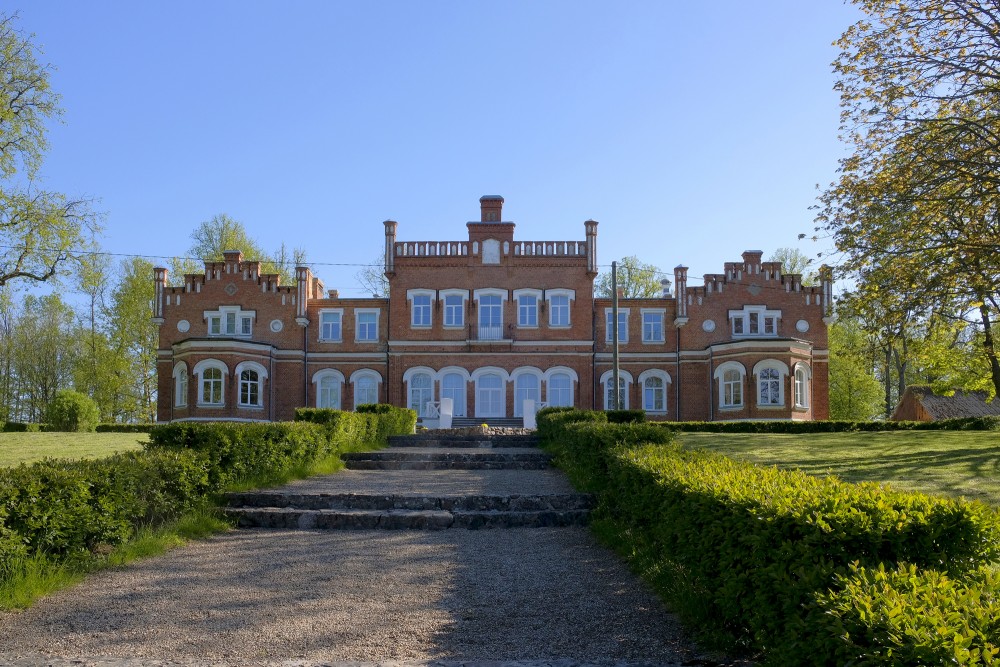 Mežmuiža (Augstkalne) Manor