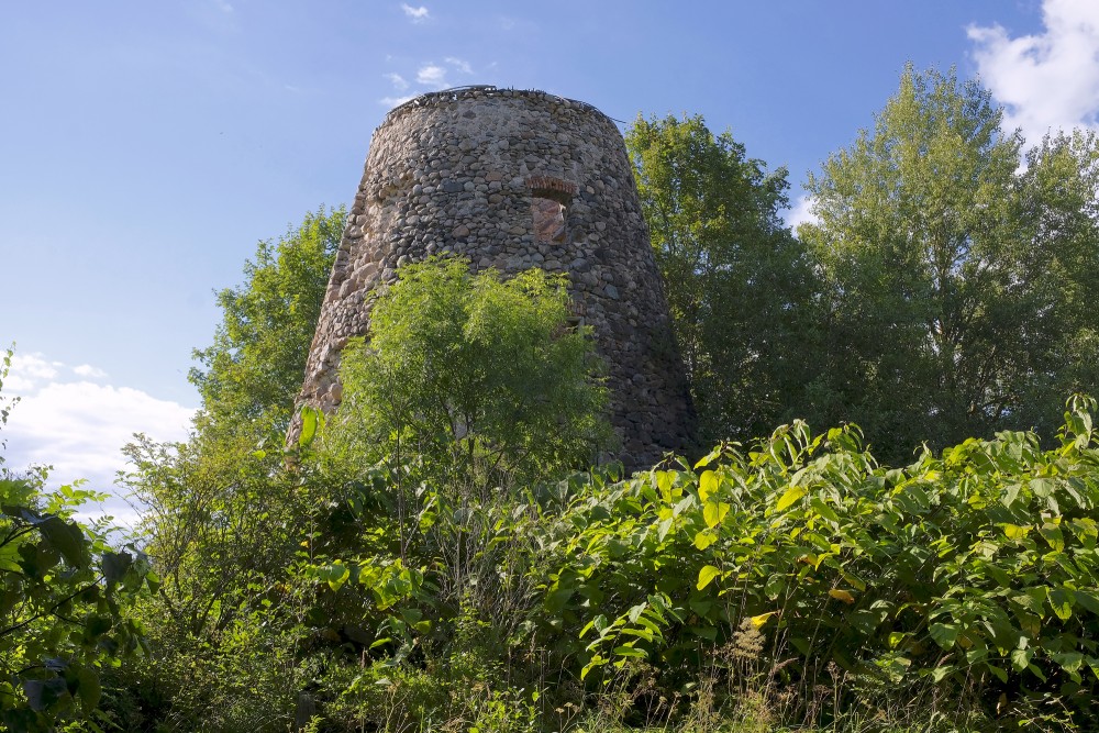 Jaunviesābi Windmill
