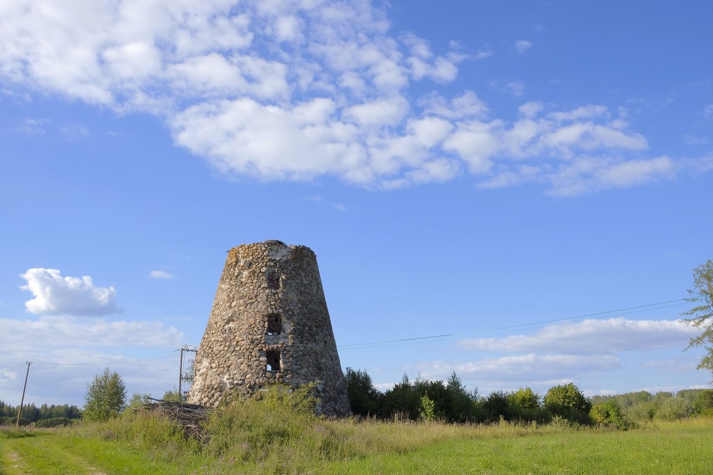Augstkalni Windmill