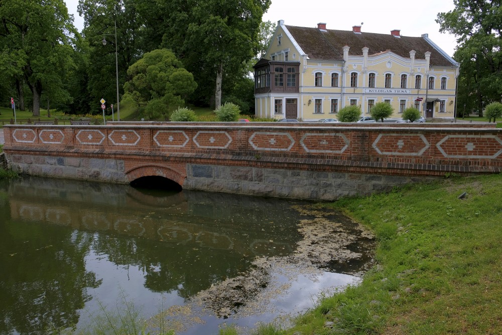 Bridge across the Alekšupīte River, Kuldīga