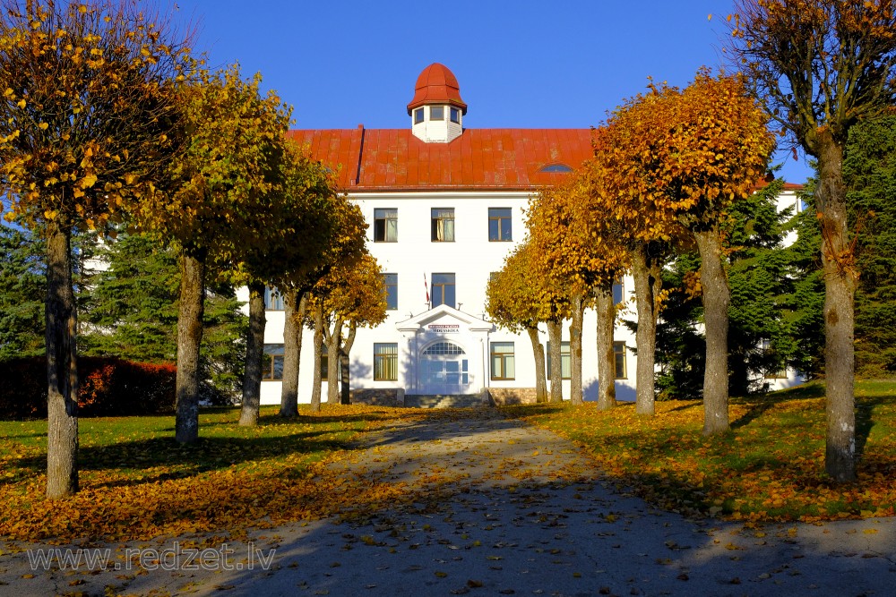 School building in Madona