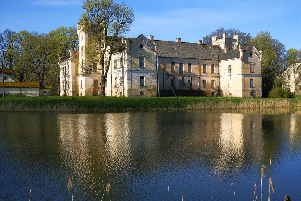 Cīrava Palace