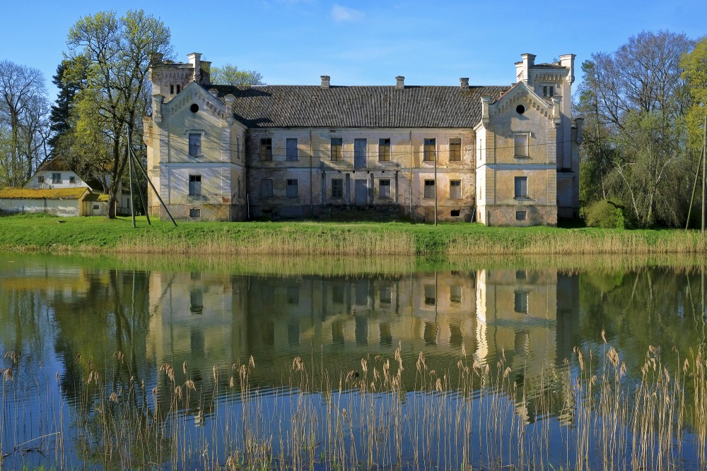 Cīrava Palace