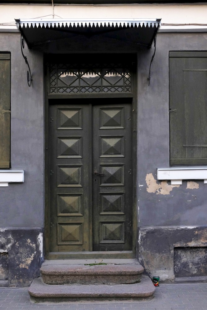 Wooden door, Old Town of Kuldīga, Skrundas street 12