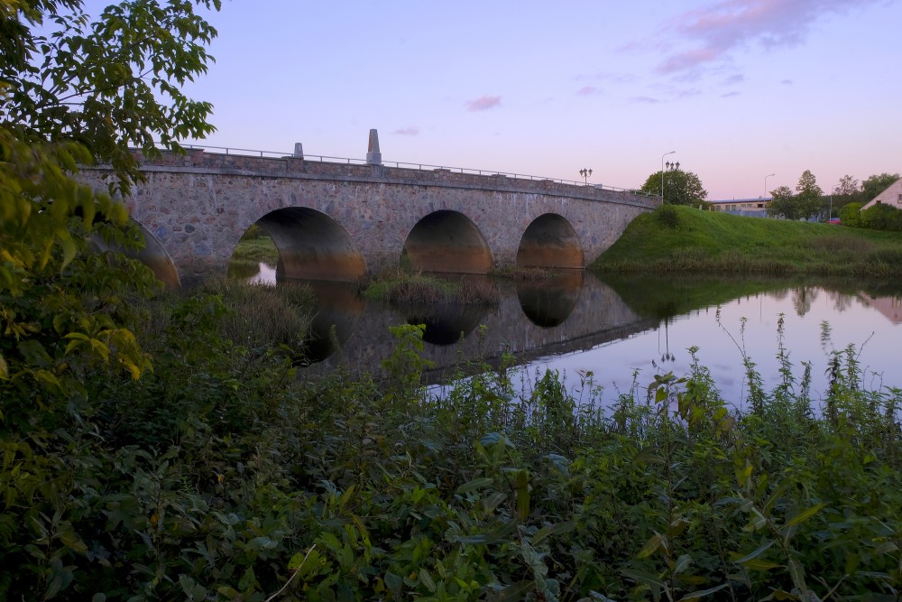 Kandavas tilts pār Abavu - senākais mūra tilts Latvijā