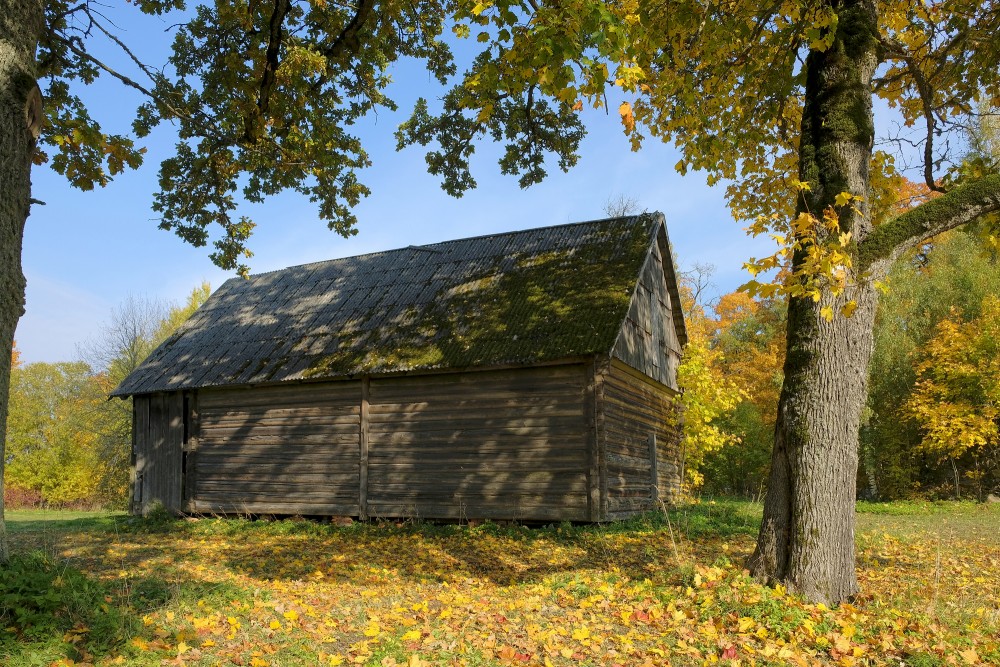 Log House Near Pantene Manor