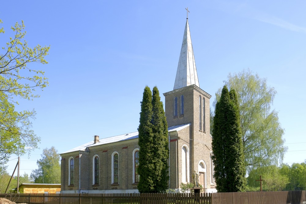 Pēternieku Romas katoļu baznīca