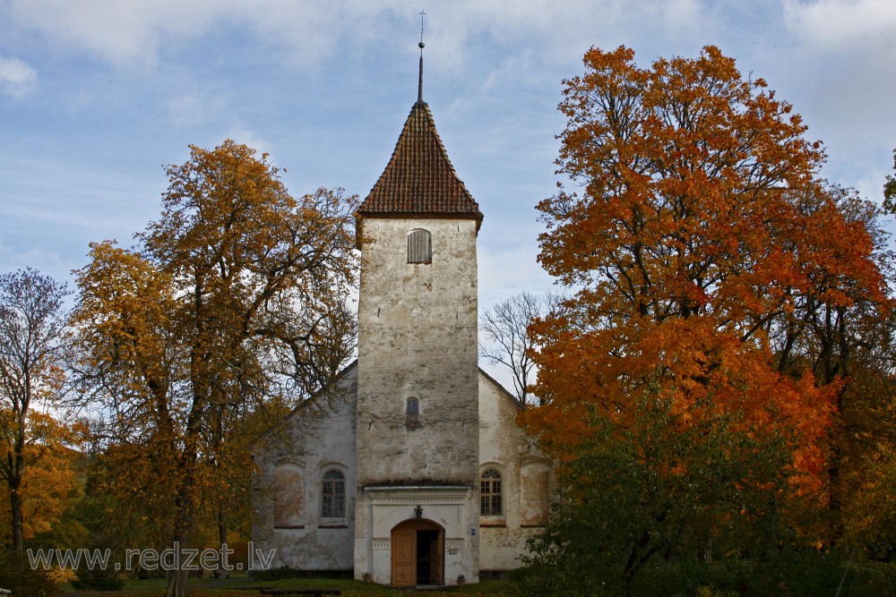 Sabiles luterāņu baznīca