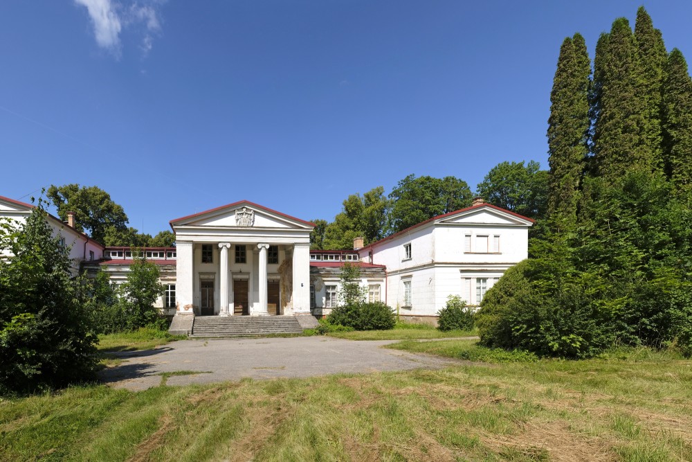 Zentene Palace