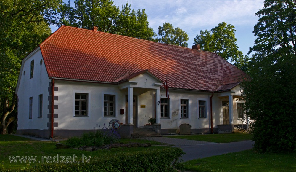 Mazsalacas Mākslas skola