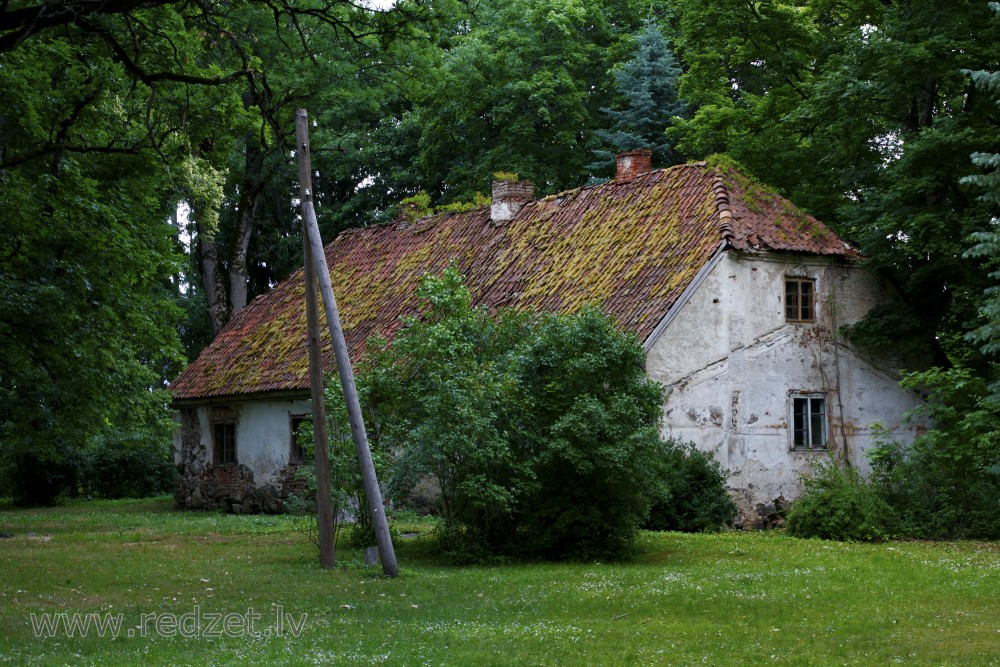 Vārme Manor farm building, Latvia