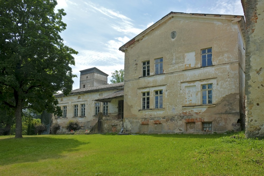 Nabes muižas kungu māja