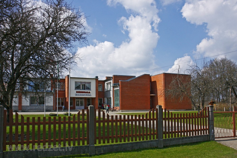 Ogresgala pamatskola