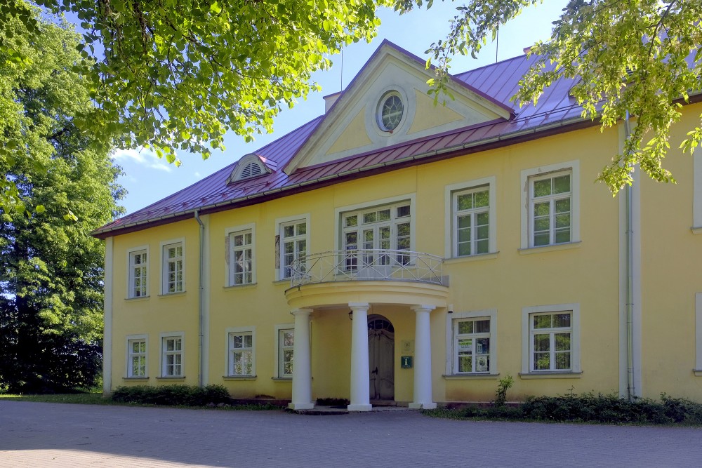 Mercendarbes muiža Mercendarbes muiža