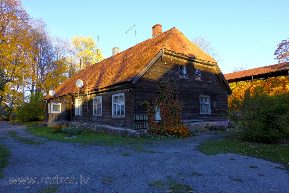 Log house, Kalnamuiza Manor, Latvia