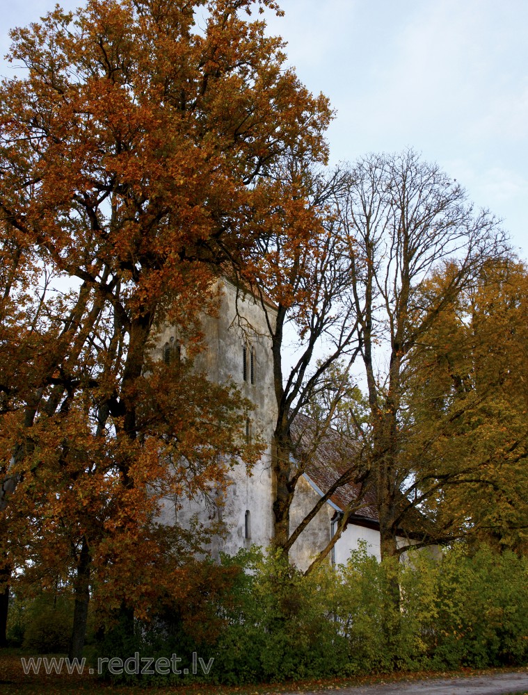 Vānes luterāņu baznīca