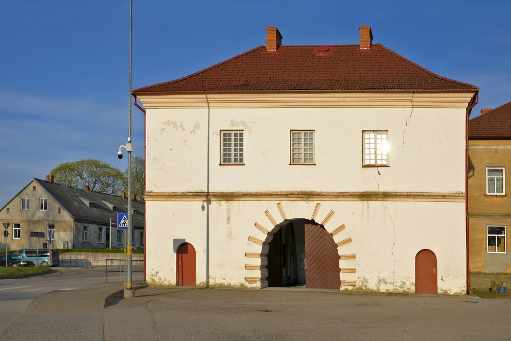 Priekules Zviedru vārti