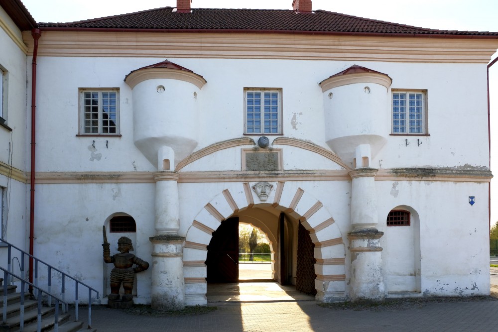 Priekules Zviedru vārti