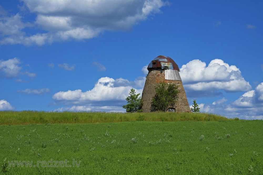 Ive Windmill And Cumulus Cloud