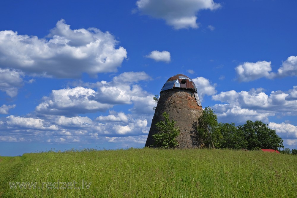 Ive Windmill And Cumulus Cloud