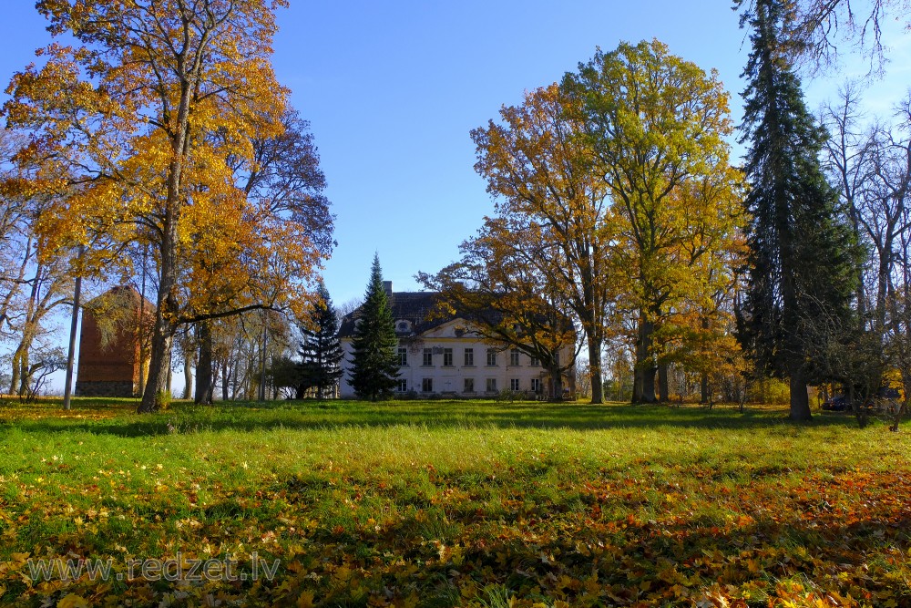 Ziemeri Manor House