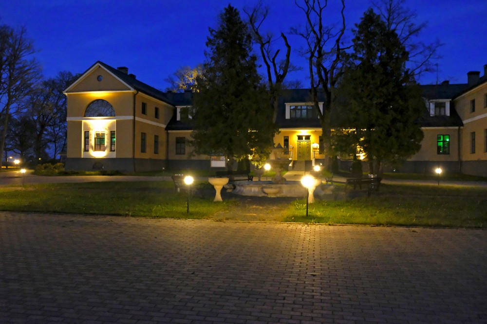 Skrunda Manor In Night