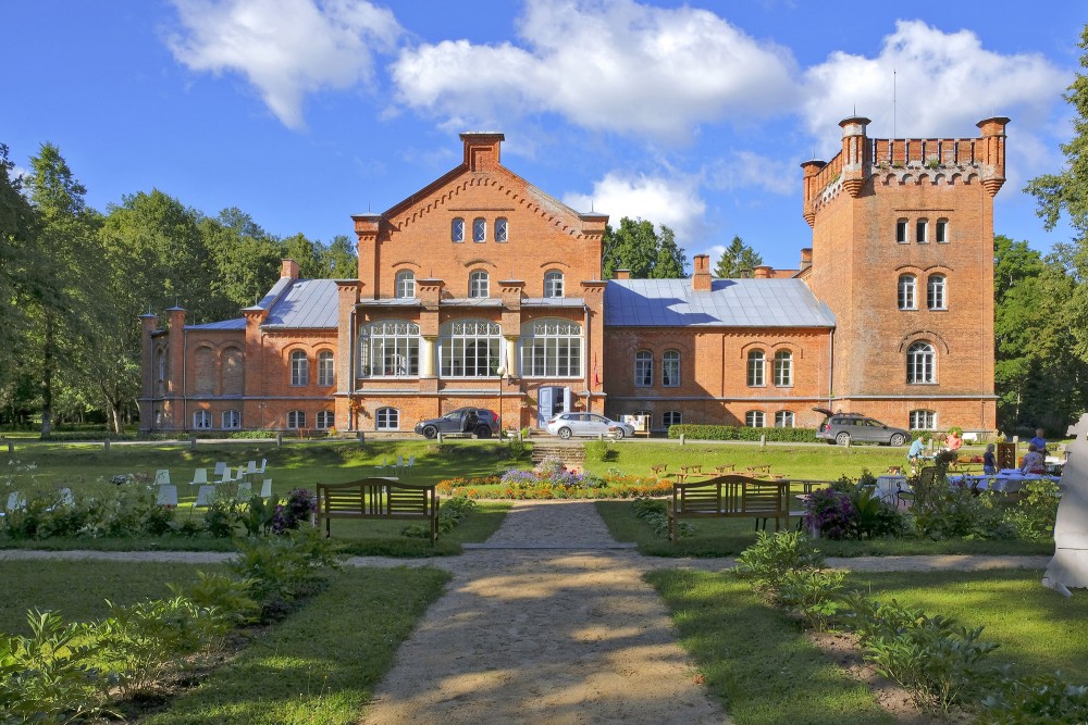 Puikule Manor House