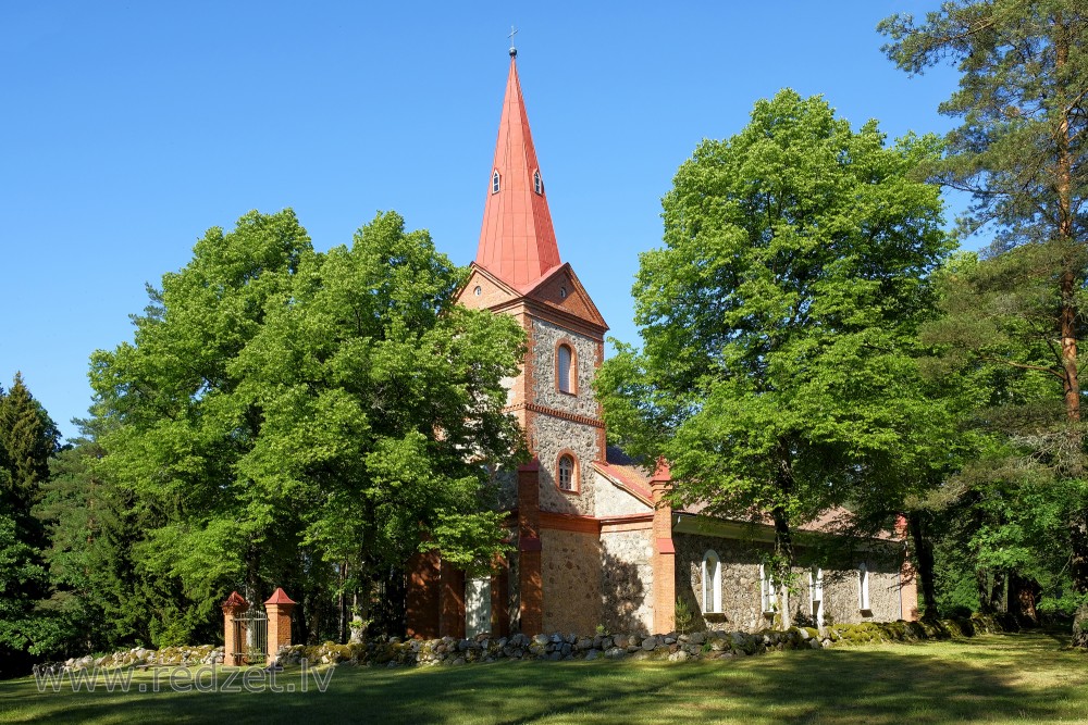 Rindas evaņģēliski luteriskā baznīca Rindas evaņģēliski luteriskā baznīca