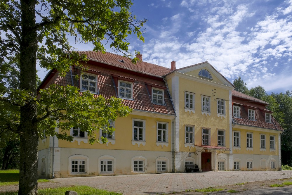 Beļava Manor House