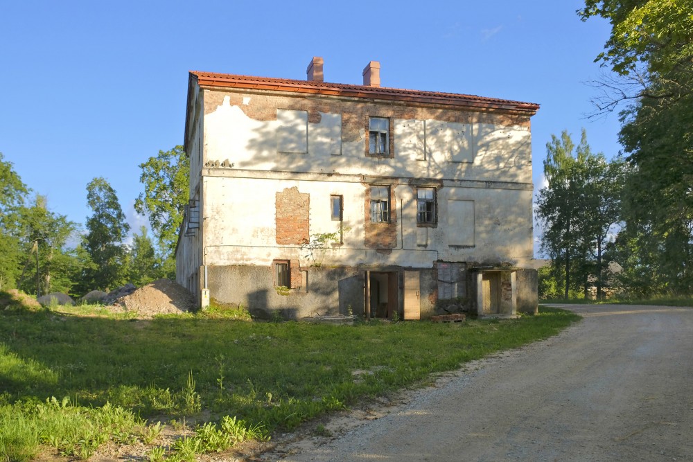 Arakstes (Arras) muižas Kungu māja Arakstes (Arras) muižas Kungu māja