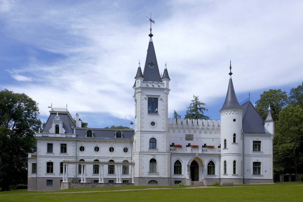 Stāmeriena Castle