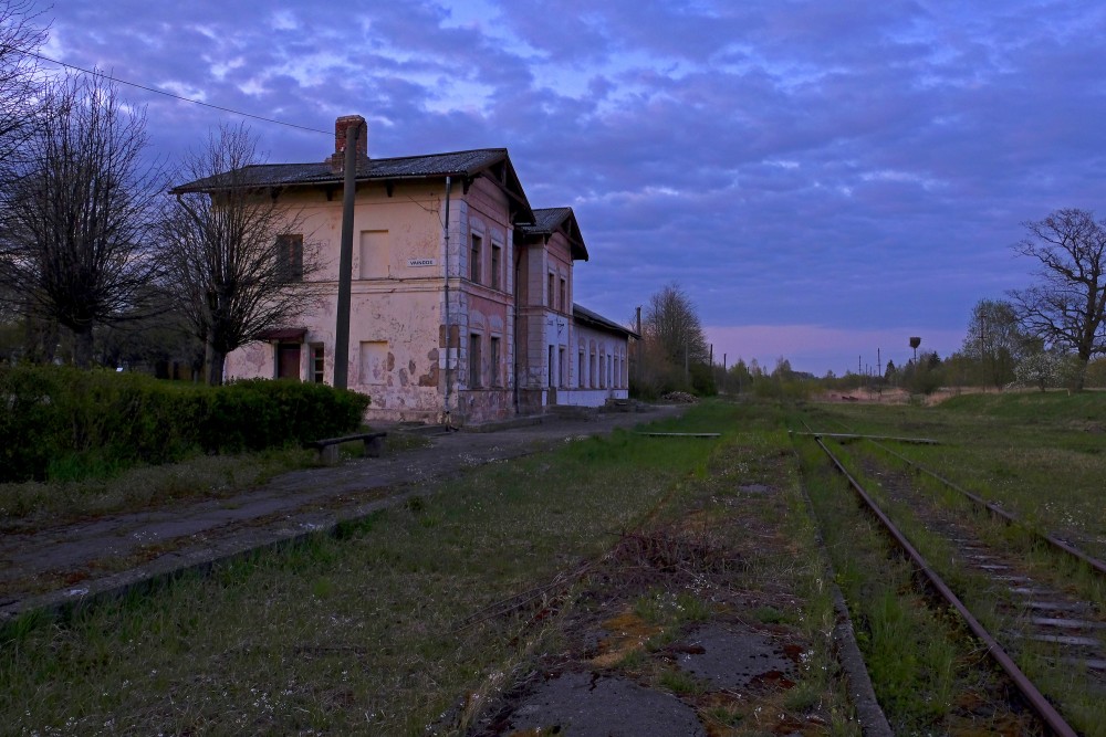 Vaiņode Railway Station