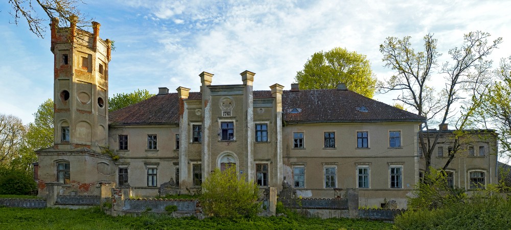 Šķēde Manor House