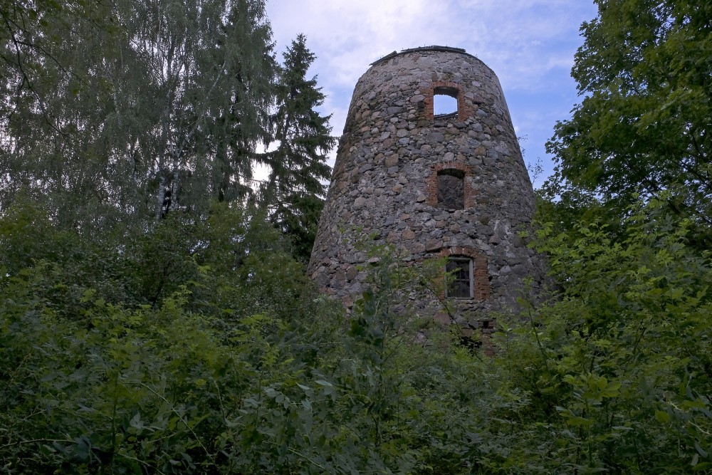 Kraujveidere Windmill