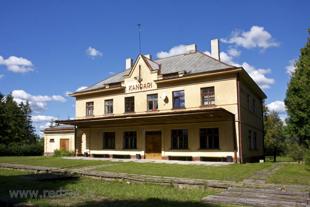 Kangari (stacija)
