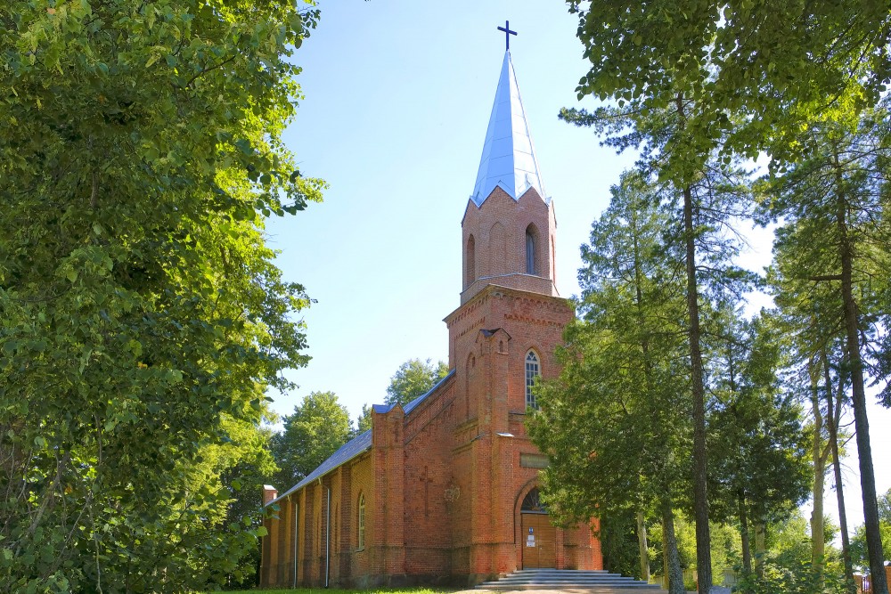 Budbergas Sv. Pāvila evaņģēliski luteriskā baznīca