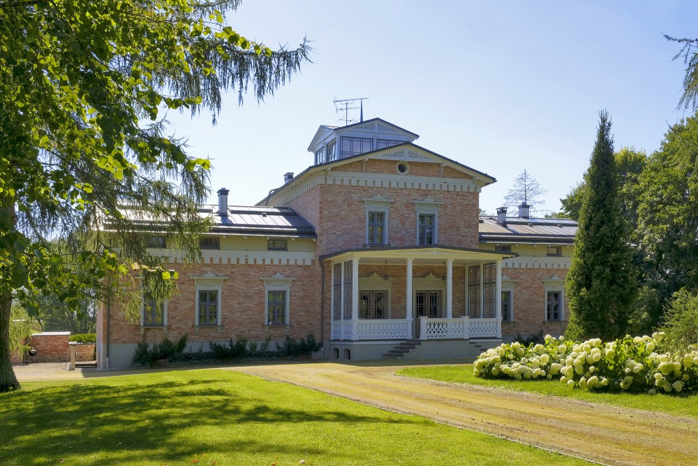 Saules muiža (Jaunsaules muiža, Neu-Rahden) Saules muiža (Jaunsaules muiža, Neu-Rahden)