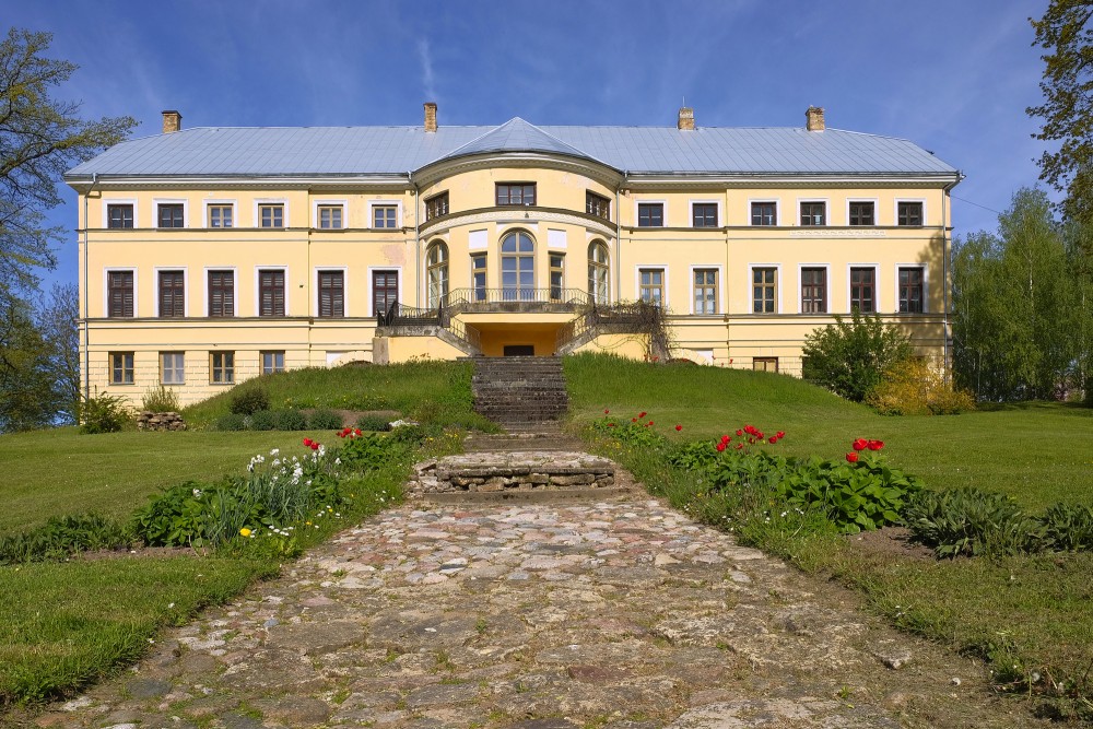 Remtes muižas pils