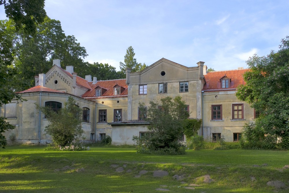 Ķimales muižas kungu māja