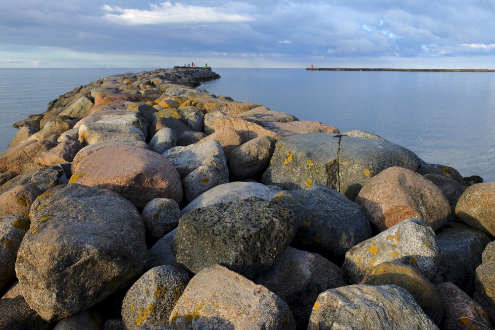 Roja Harbour Moles