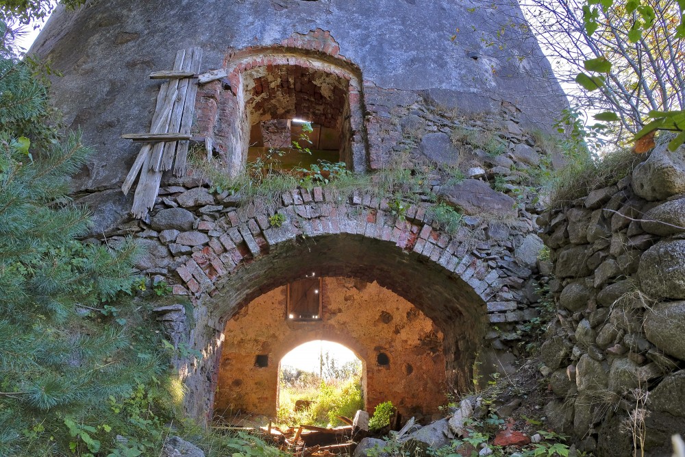 The ancient passage and stone masonry in the Minde windmill ruins